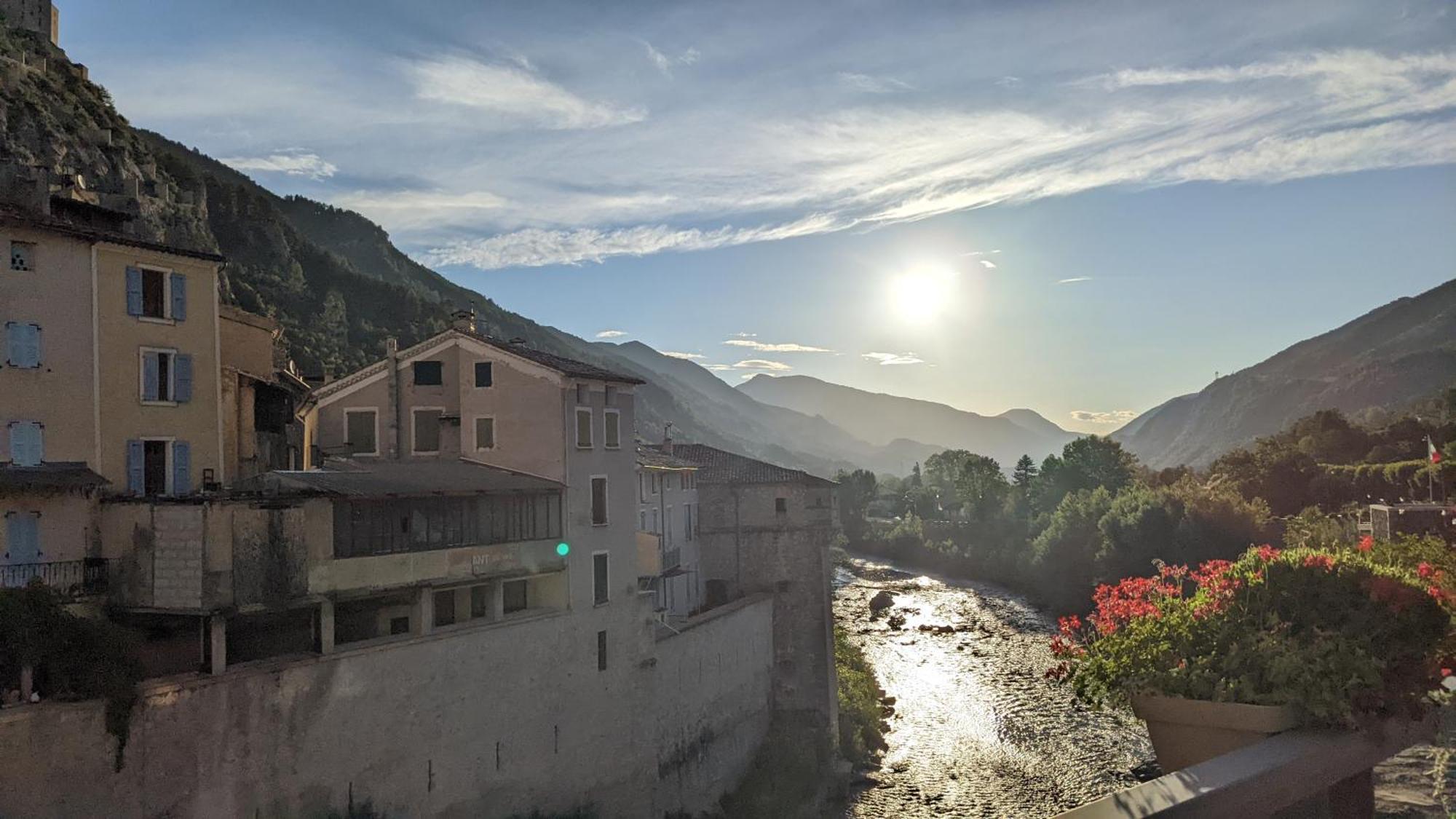 Les Gites D'Intervalles Entrevaux Ngoại thất bức ảnh