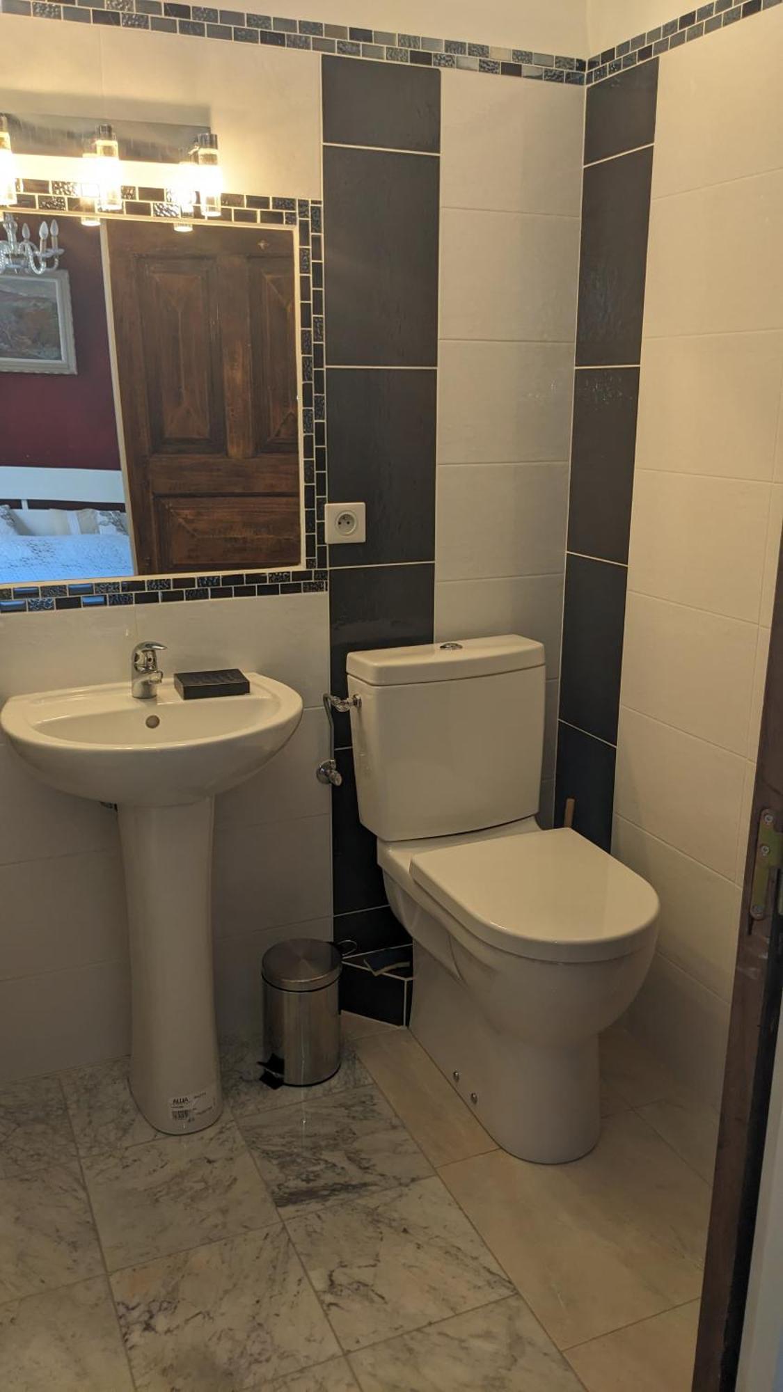 Les Gites D'Intervalles Entrevaux Phòng bức ảnh